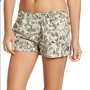 New Patagonia Barely Baggies Shorts, Size XXS